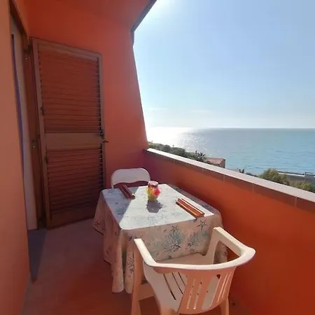 Residenza Mirto Apartment Magomadas